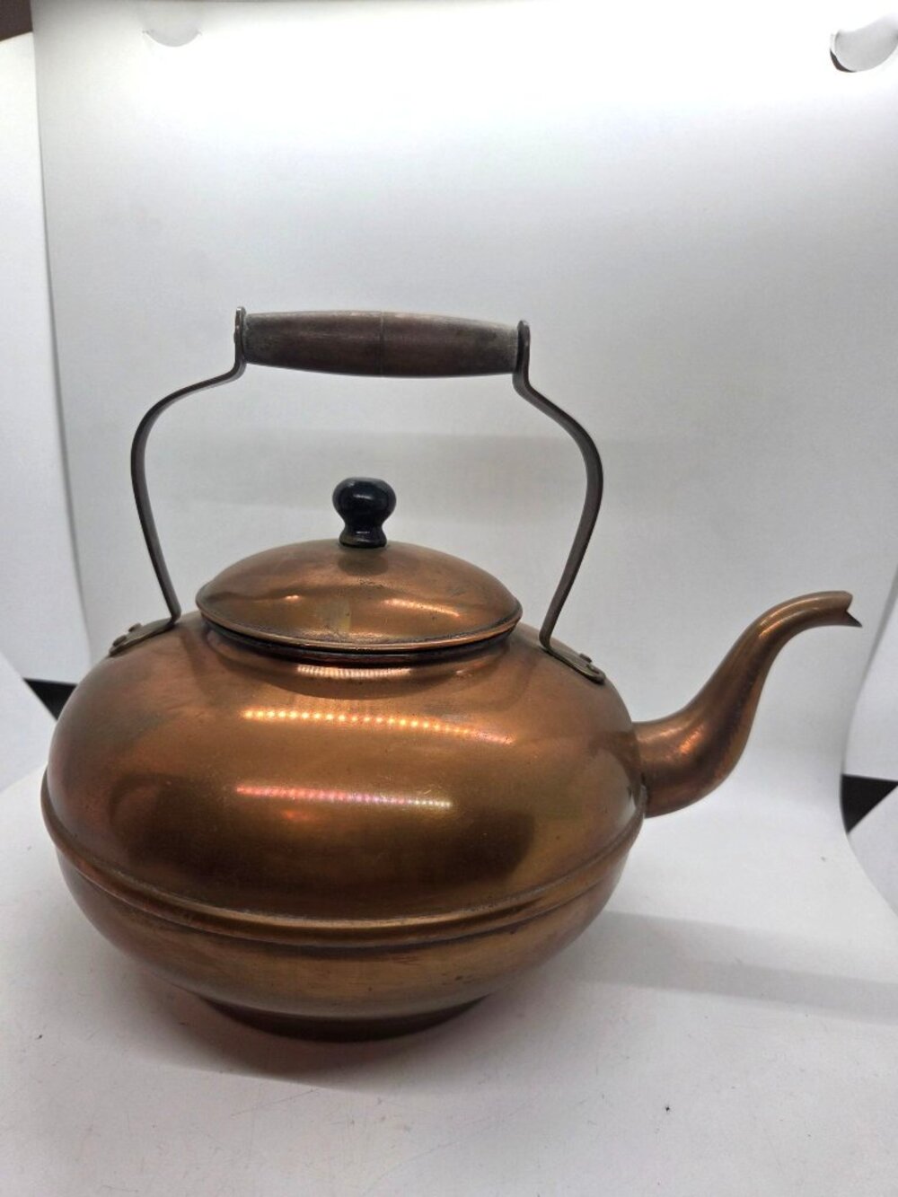 VTG Copper Tea Kettle Wood Handle & Lid Classic Cottage French British